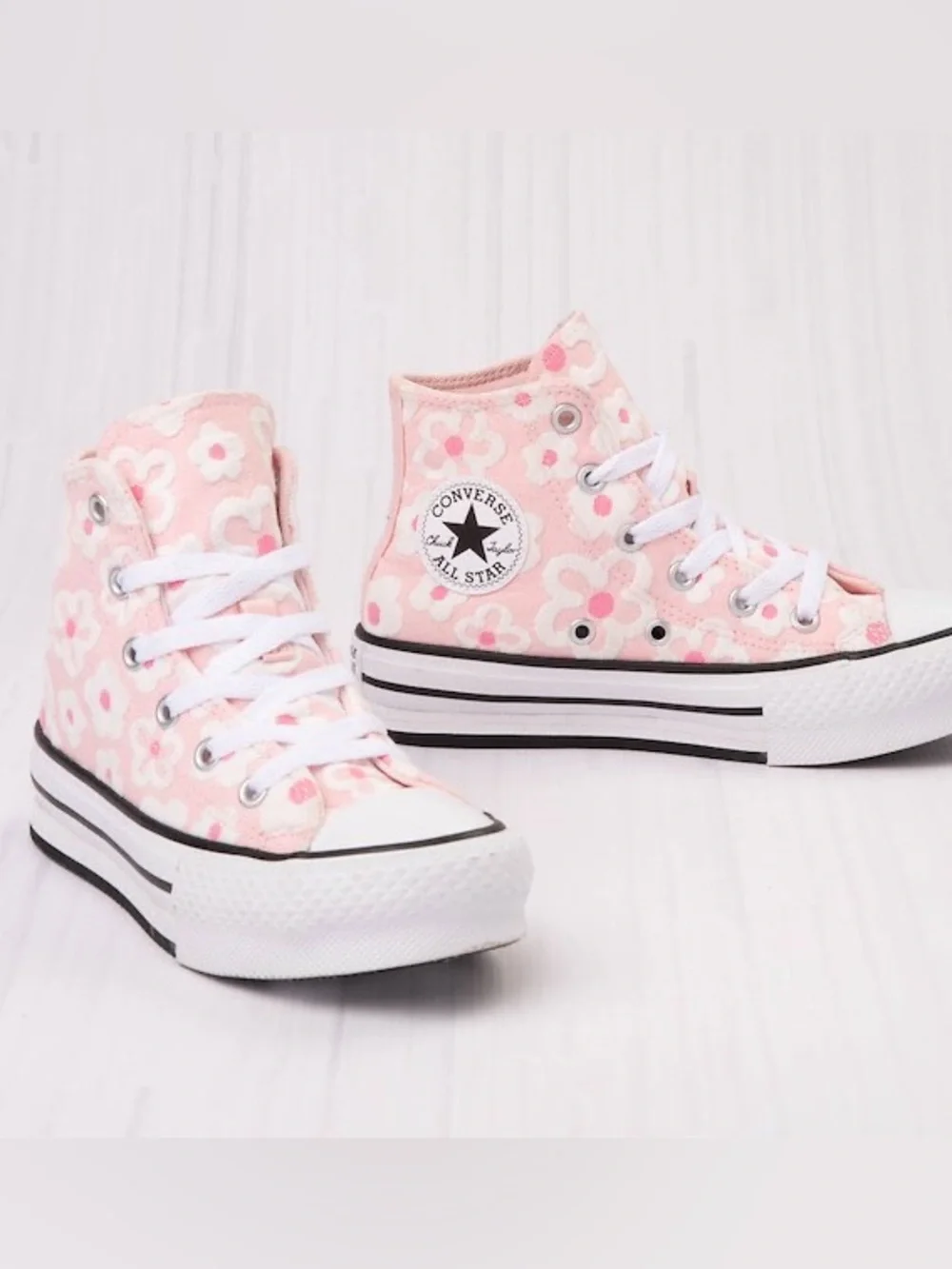 Converse Chuck Taylor Pink Floral Lift High-Top Sneaker Youth Sz 6 / W 7.5